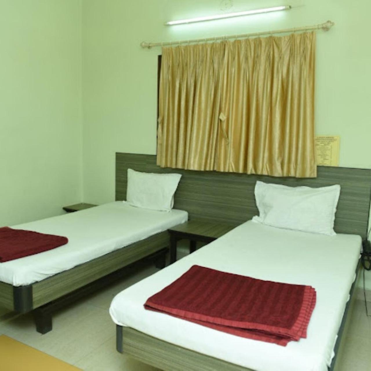 Hotel Anjali Palace Bhuj Zewnętrze zdjęcie